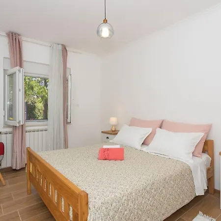 Tamara I Ante 아파트