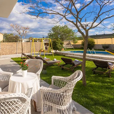 Tamara I Ante 아파트 *